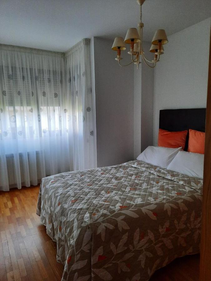 Apartamento Bulevar Burgo المظهر الخارجي الصورة