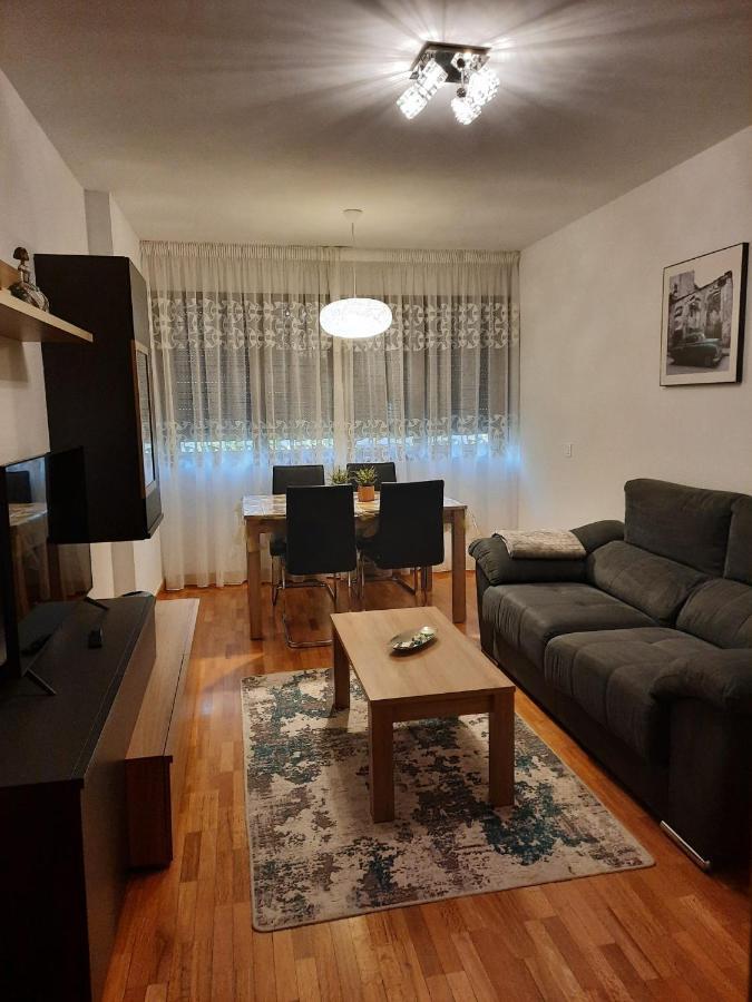 Apartamento Bulevar Burgo المظهر الخارجي الصورة